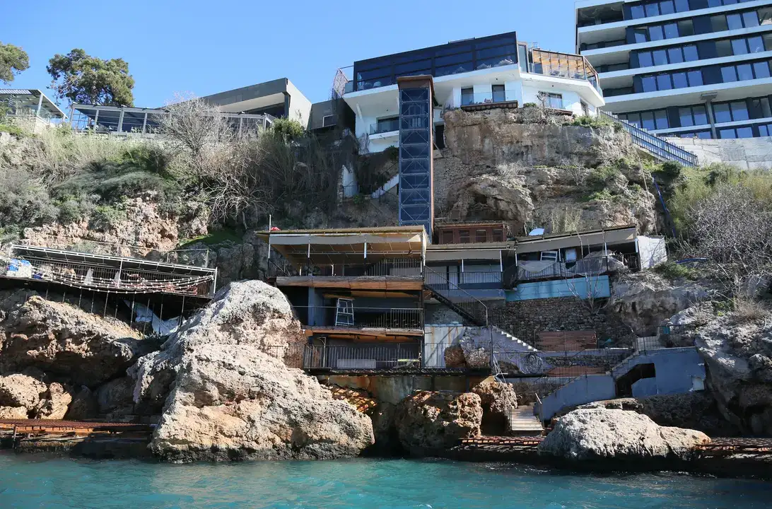 Falezlerde Kaçak Alarmı: 26 Noktada İşgal Tespit Edildi 11